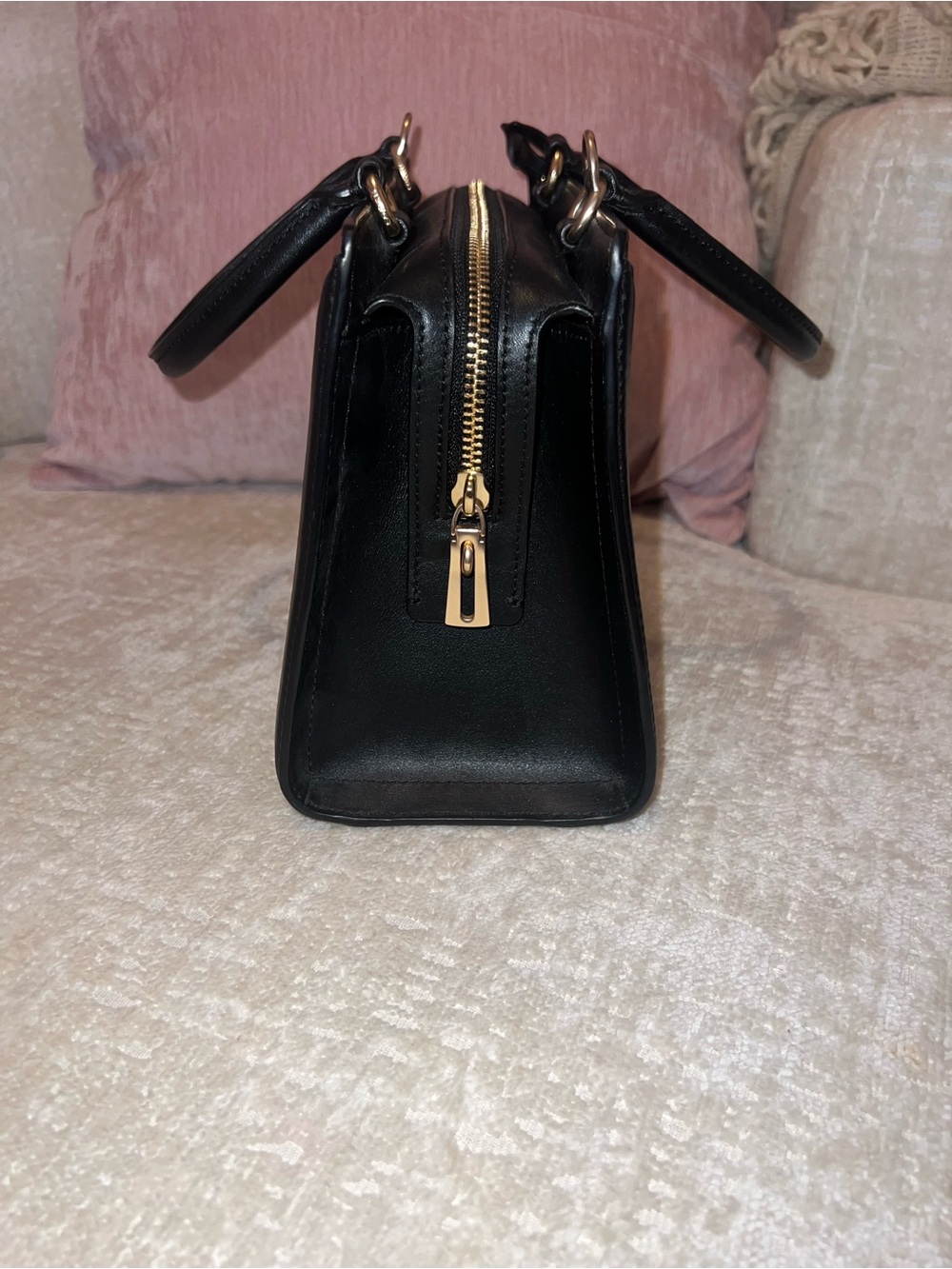 Coach Purse with Gold Hardware (missing satchel strap) - Picture 2 of 6